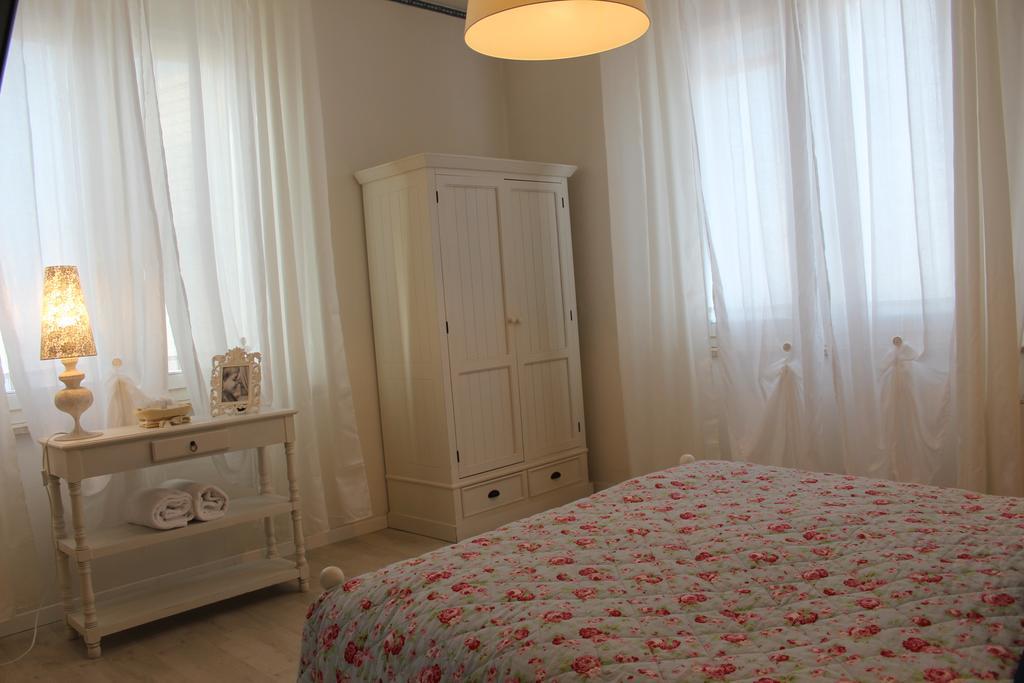 Hotel La Torre Rimini Buitenkant foto